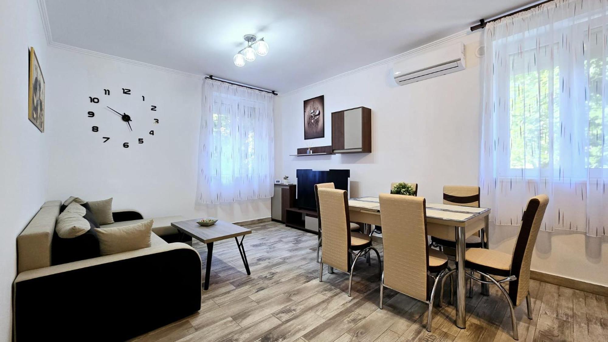 Apartament 3 Camere Hd Hunedoara Eksteriør bilde